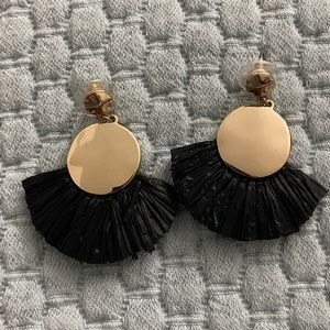 Loft gold & black post earrings w/ fan design
